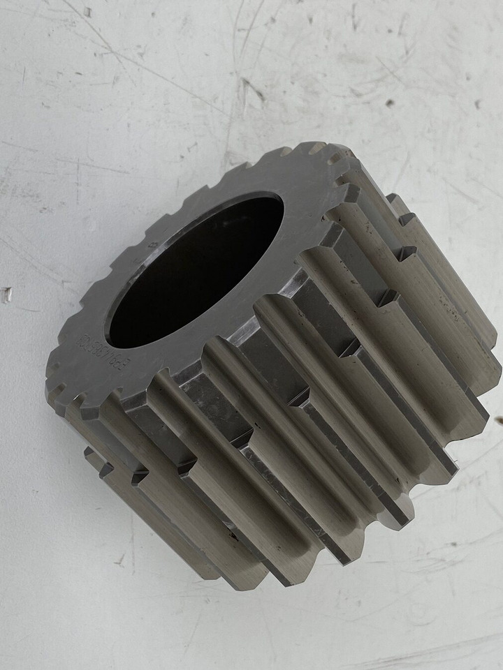 Liebherr Sonnenrad ID-Nr.9443857. FAT450 - FAT450P004. LH60, LH80, ER944, LOS944, LOS954, R944, R954. #SO2804# - Mando final para Excavadora de cadenas: foto 3 Liebherr Sonnenrad ID-Nr.9443857. FAT450 - FAT450P004. LH60, LH80, ER944, LOS944, LOS954, R944, R954. #SO2804# - Mando final para Excavadora de cadenas: foto 3