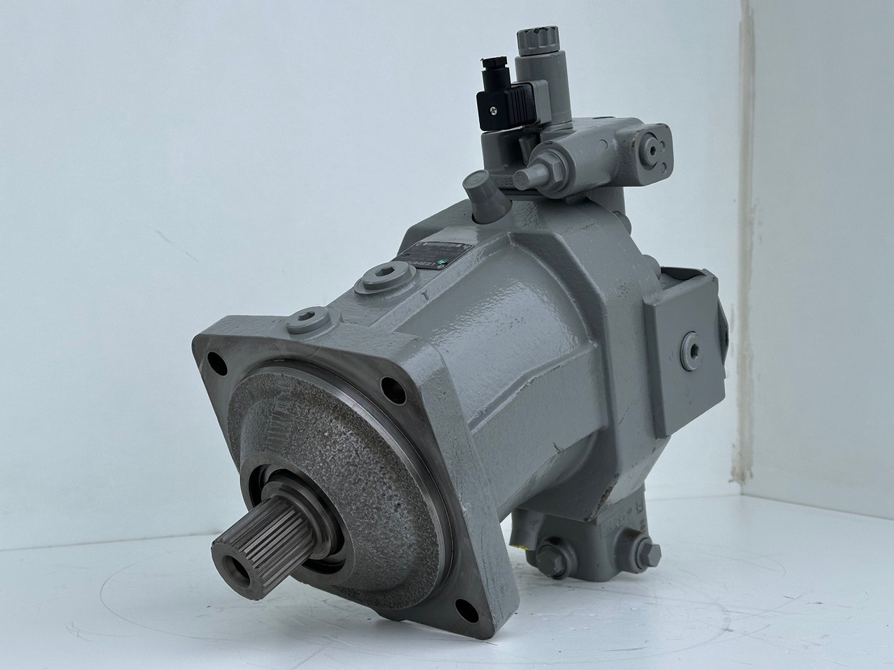 Liebherr Verstellmotor ID-Nr.510240108 - Hydromatik Rexroth Axialkolben-Verstellmotor Typ:A6VM140EP2D/63W-VZB017HB. #24338069# - Motor hidráulico para Grúa sobre orugas: foto 1 Liebherr Verstellmotor ID-Nr.510240108 - Hydromatik Rexroth Axialkolben-Verstellmotor Typ:A6VM140EP2D/63W-VZB017HB. #24338069# - Motor hidráulico para Grúa sobre orugas: foto 1