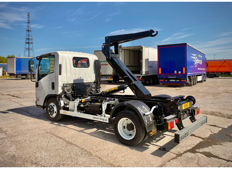 Isuzu M27 - Camión multibasculante: foto 1 Isuzu M27 - Camión multibasculante: foto 1