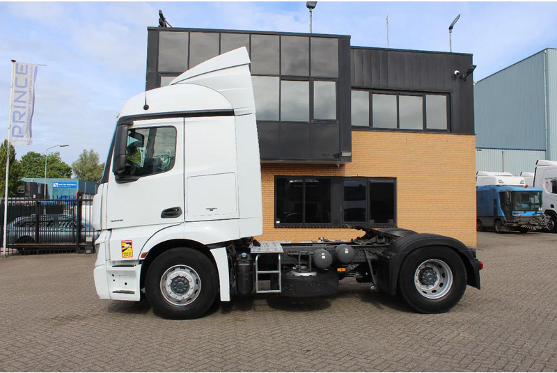 Mercedes-Benz Actros 1845 * 4x2 * - Cabeza tractora: foto 2 Mercedes-Benz Actros 1845 * 4x2 * - Cabeza tractora: foto 2