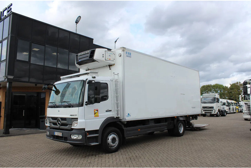Mercedes-Benz Atego 1318 * MANUAL * CARRIER SUPRA 550 - Camión frigorífico: foto 1 Mercedes-Benz Atego 1318 * MANUAL * CARRIER SUPRA 550 - Camión frigorífico: foto 1