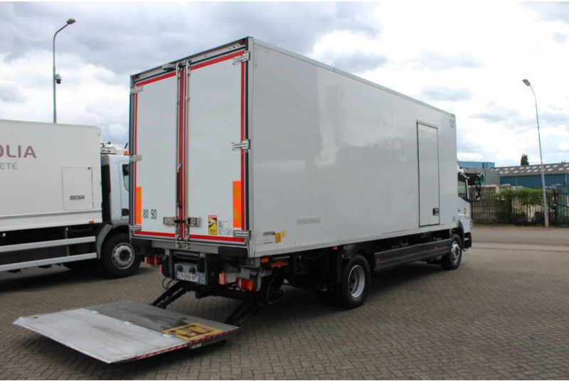 Mercedes-Benz Atego 1318 * MANUAL * CARRIER SUPRA 550 - Camión frigorífico: foto 3 Mercedes-Benz Atego 1318 * MANUAL * CARRIER SUPRA 550 - Camión frigorífico: foto 3