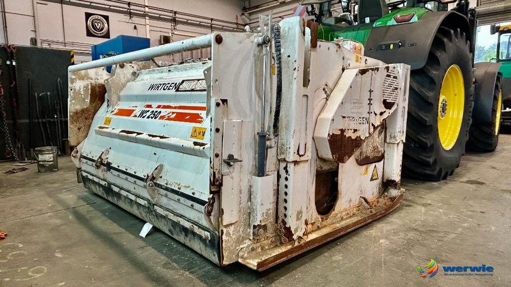 Wirtgen WS 250 - Construcción de carreteras: foto 1 Wirtgen WS 250 - Construcción de carreteras: foto 1