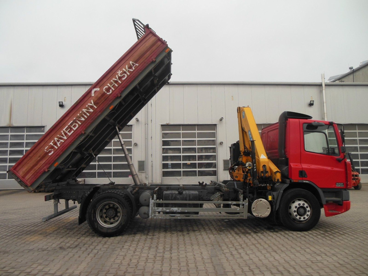 Leasing de  DAF CF 65.240,KRAN EFFER 110/2S,MANUELL,BLATT,1 HAND DAF CF 65.240,KRAN EFFER 110/2S,MANUELL,BLATT,1 HAND: foto 15 Leasing de  DAF CF 65.240,KRAN EFFER 110/2S,MANUELL,BLATT,1 HAND DAF CF 65.240,KRAN EFFER 110/2S,MANUELL,BLATT,1 HAND: foto 15