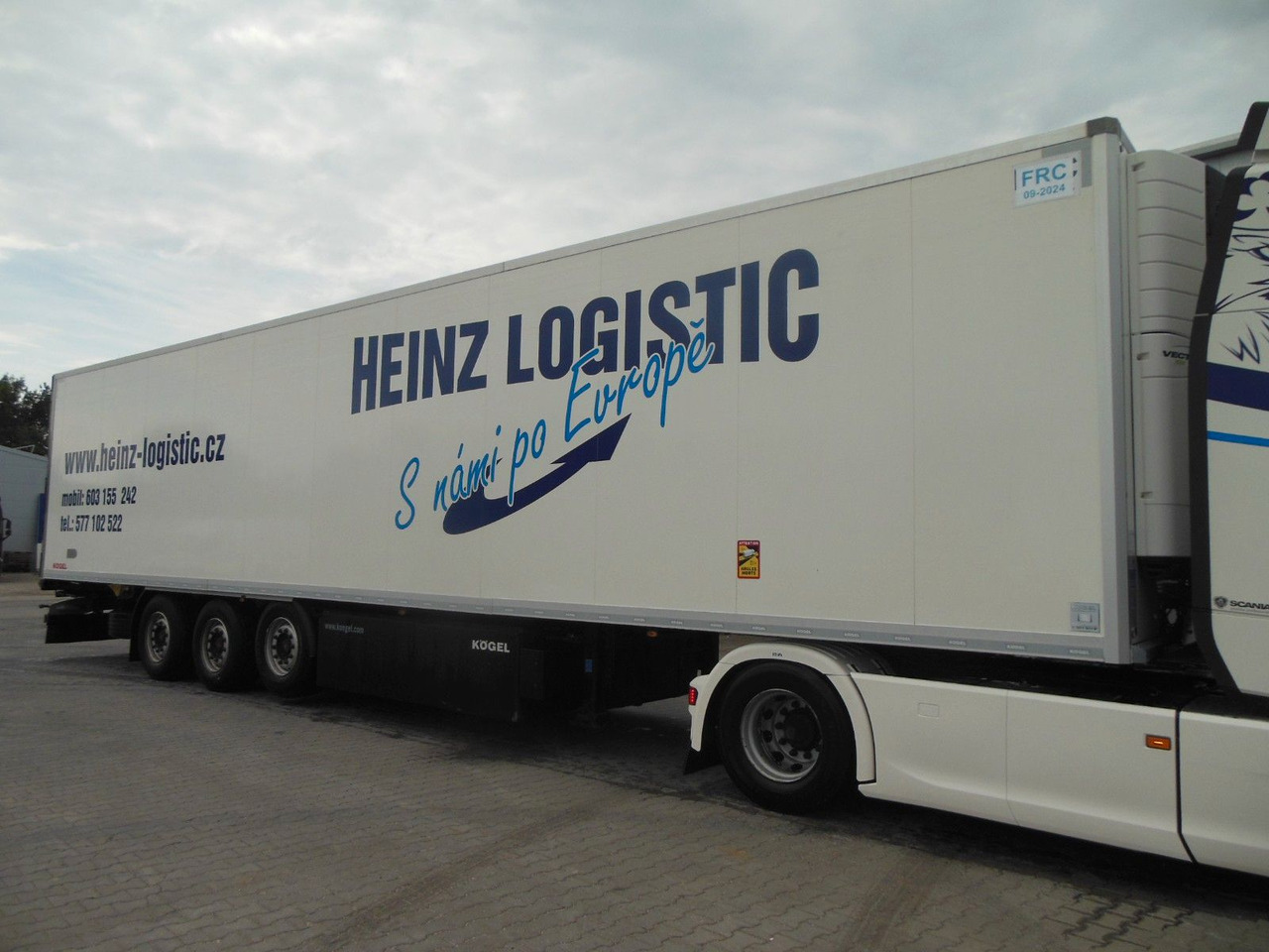 Kögel SVA 24,DOPPELSTOCK,ALU BODEN,CARRIER VECTOR 1550 - Semirremolque frigorífico: foto 2 Kögel SVA 24,DOPPELSTOCK,ALU BODEN,CARRIER VECTOR 1550 - Semirremolque frigorífico: foto 2