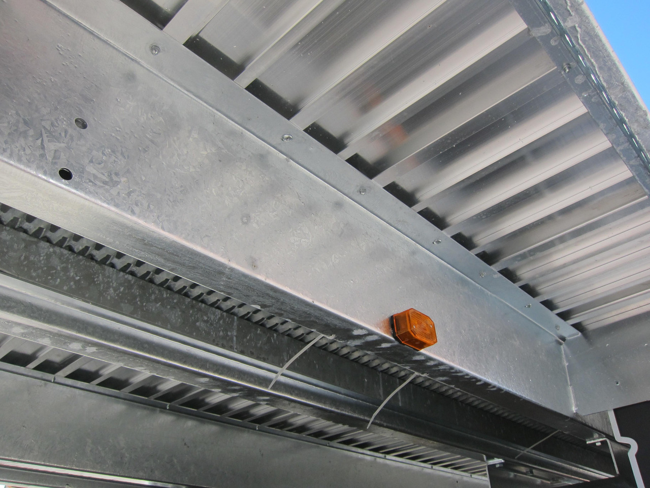 Anssems MSX 3500 Multitransporter 405x200cm Aluboden 3500kg ONLINE AKTION - Remolque plataforma/ Caja abierta: foto 3 Anssems MSX 3500 Multitransporter 405x200cm Aluboden 3500kg ONLINE AKTION - Remolque plataforma/ Caja abierta: foto 3