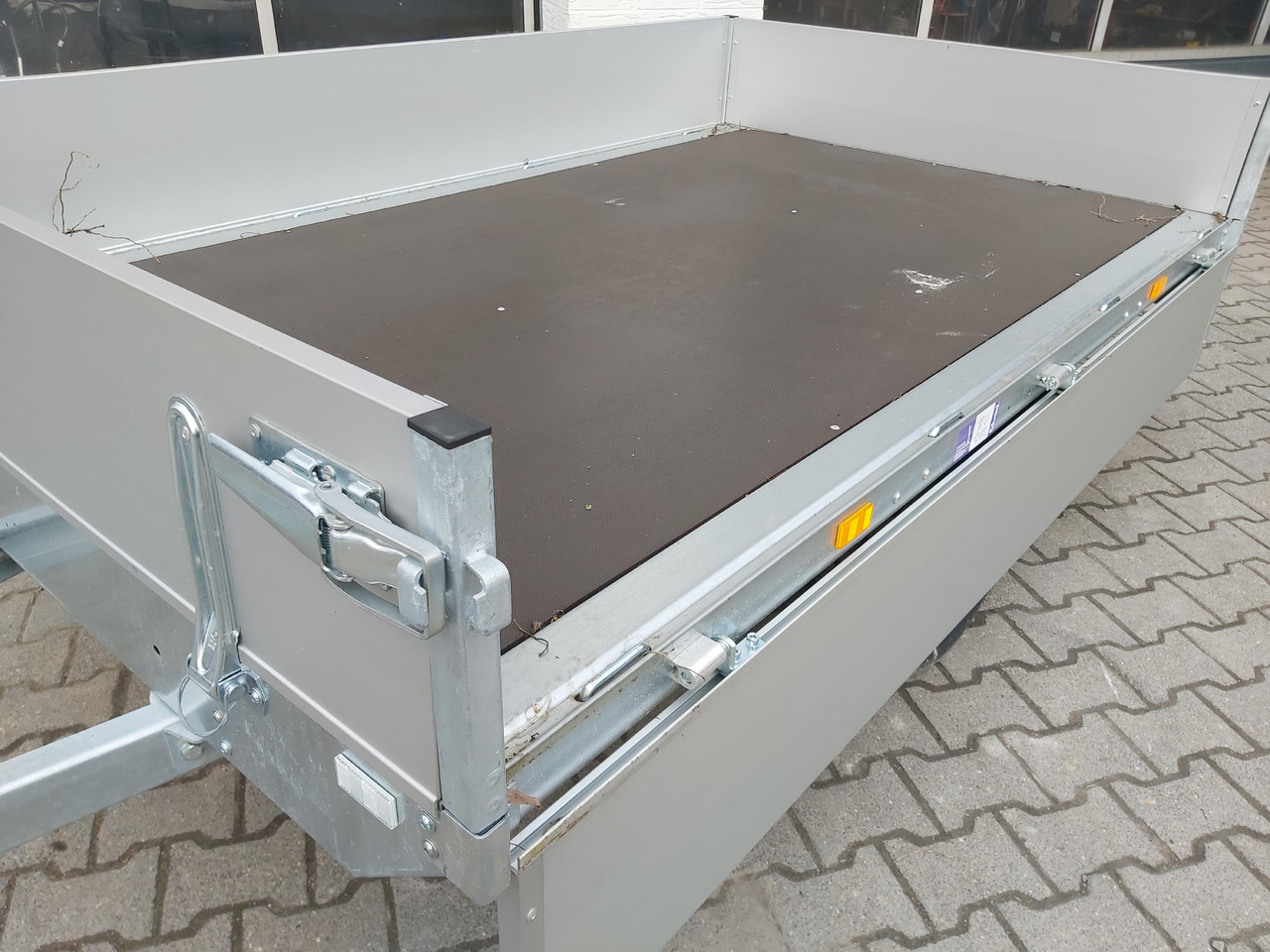 Hochlader light 2314 230x145x30cm Lfh: 63cm (XS) 750kg ungebremst Online Aktion - Remolque de coche: foto 4 Hochlader light 2314 230x145x30cm Lfh: 63cm (XS) 750kg ungebremst Online Aktion - Remolque de coche: foto 4