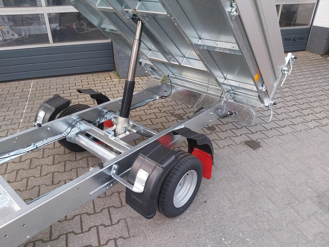 Pongratz Kipper RK 2600/15 G-AL 260x151x36cm Stahlboden Pendelklappe 10" 1500kg Aktion - Remolque volquete: foto 3 Pongratz Kipper RK 2600/15 G-AL 260x151x36cm Stahlboden Pendelklappe 10" 1500kg Aktion - Remolque volquete: foto 3