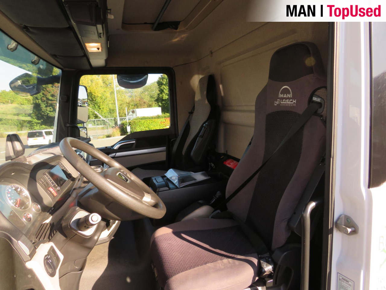 MAN eTGM 26.360 E 6X2-4 LL Kühlkoffer Klima Luftfeder - Camión frigorífico, Camión eléctrico: foto 2 MAN eTGM 26.360 E 6X2-4 LL Kühlkoffer Klima Luftfeder - Camión frigorífico, Camión eléctrico: foto 2