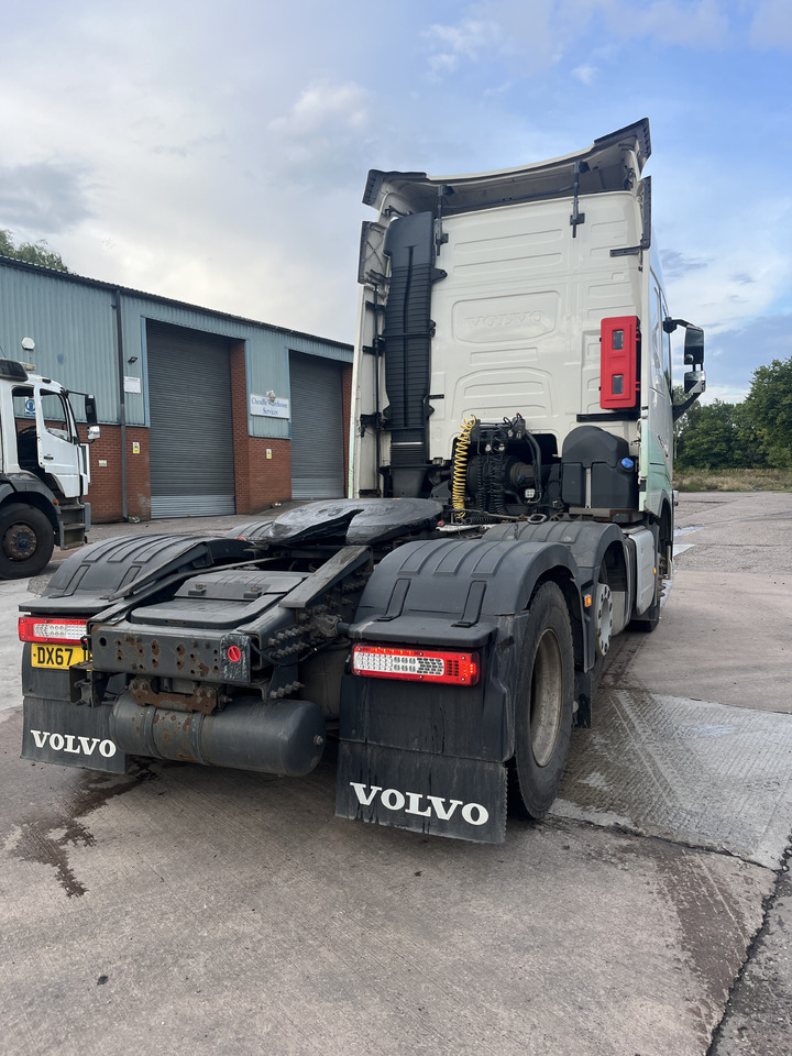 Volvo FH 500 6x2 Tractor Unit - Cabeza tractora: foto 4 Volvo FH 500 6x2 Tractor Unit - Cabeza tractora: foto 4