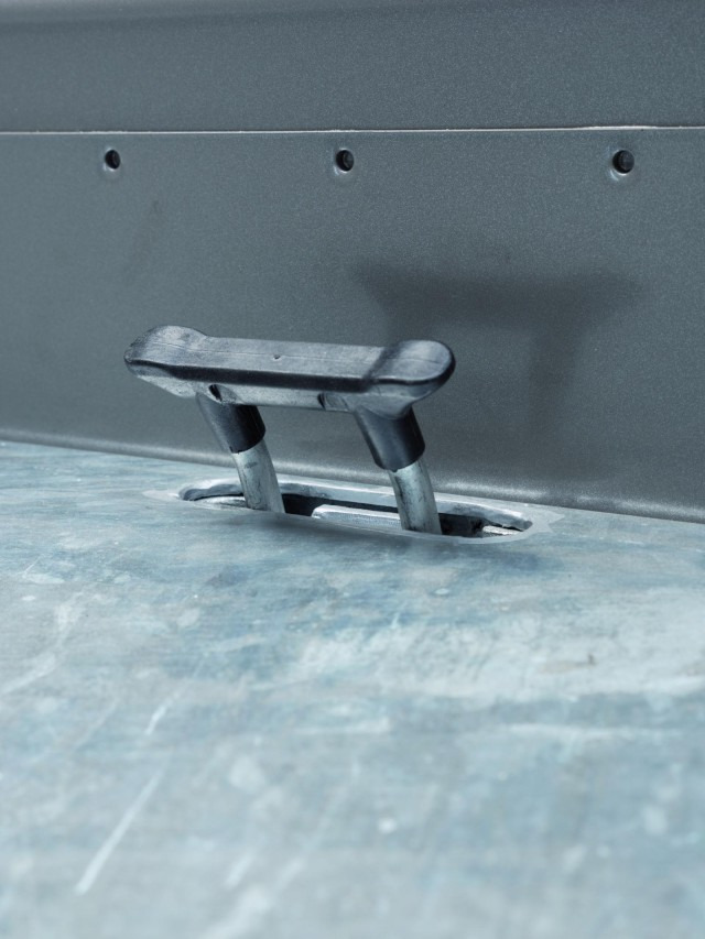 Humbaur 3-Seitenkipper HTK 2700.27 Alu, 2670 x 1500 x 350 mm, 2,7 to. - Remolque volquete: foto 4 Humbaur 3-Seitenkipper HTK 2700.27 Alu, 2670 x 1500 x 350 mm, 2,7 to. - Remolque volquete: foto 4