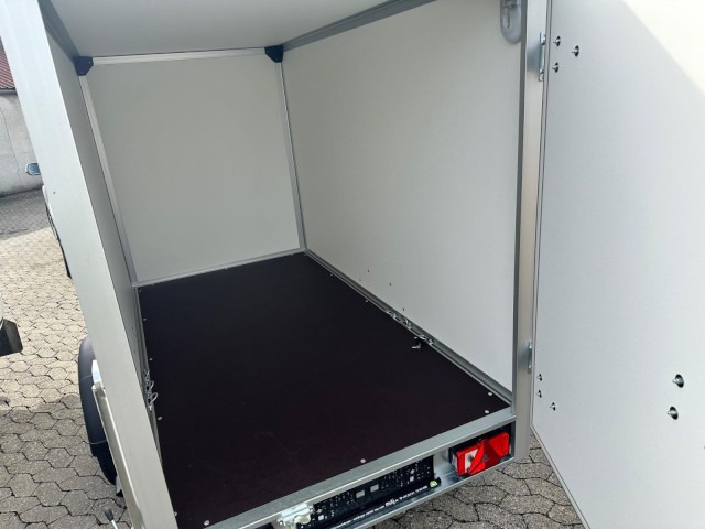 Remolque caja cerrada nuevo Humbaur Koffer HK 132513-15P, 100 km/h 1,3 t. 2510 x 1310 x 1520 mm: foto 6