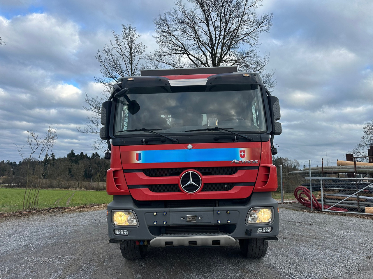 MERCEDES-BENZ Actros 3248 8x4 Kipper - Camión volquete: foto 5 MERCEDES-BENZ Actros 3248 8x4 Kipper - Camión volquete: foto 5