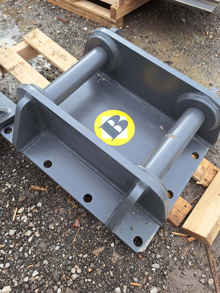 Balavto attachment plate NPK-D-3500 - Acoplamiento rápido para Maquinaria de construcción: foto 4 Balavto attachment plate NPK-D-3500 - Acoplamiento rápido para Maquinaria de construcción: foto 4