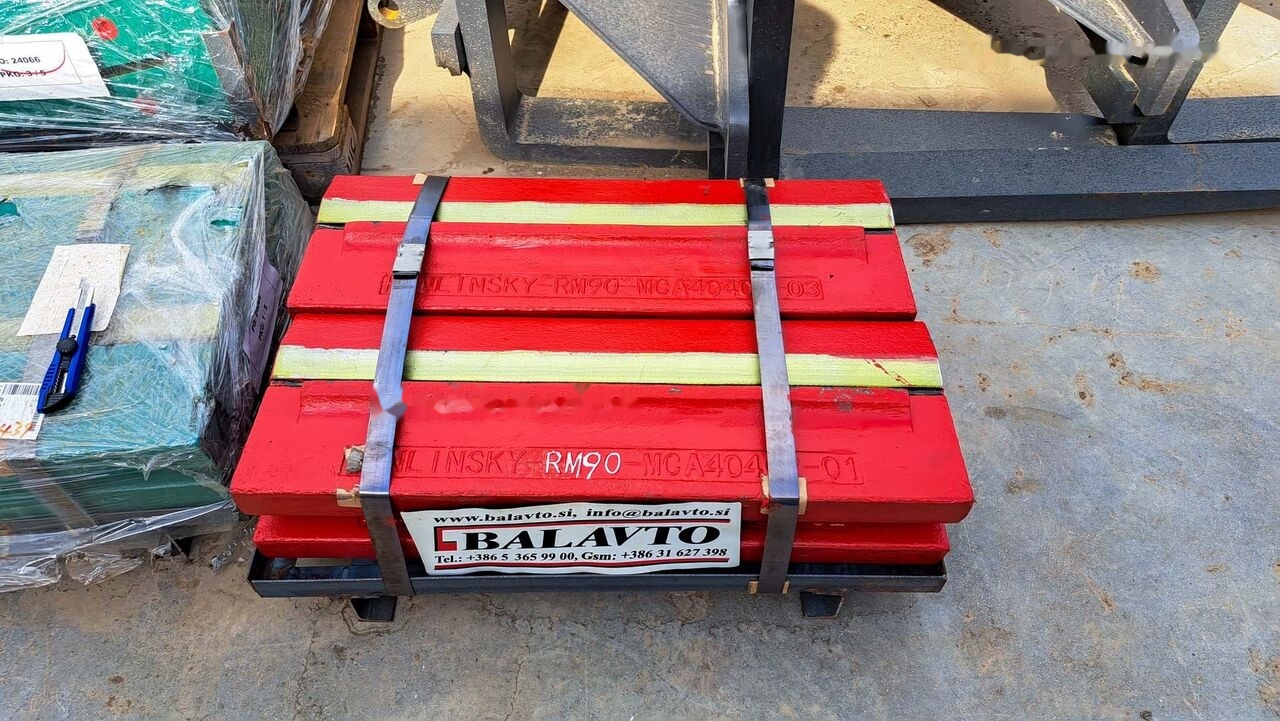 Blow bar Rubble Master RM90 for crusher - Recambio para Machacadora: foto 2 Blow bar Rubble Master RM90 for crusher - Recambio para Machacadora: foto 2