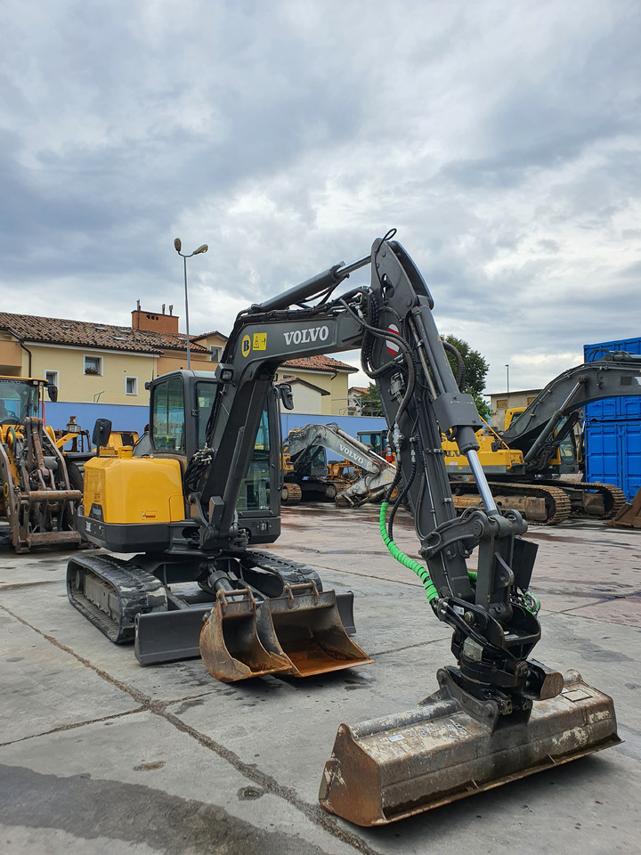 VOLVO EC60E - Miniexcavadora: foto 5 VOLVO EC60E - Miniexcavadora: foto 5