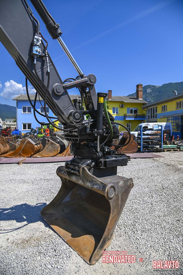 Excavadora de cadenas VOLVO ECR235EL: foto 35