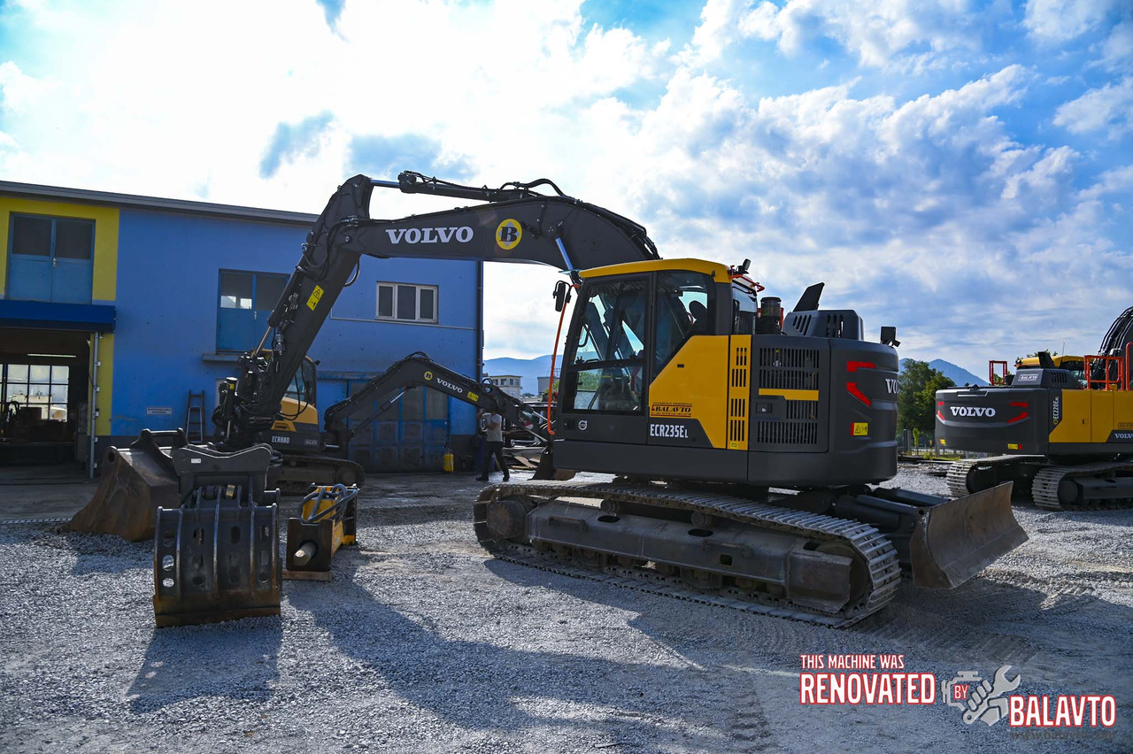 Excavadora de cadenas VOLVO ECR235EL: foto 6