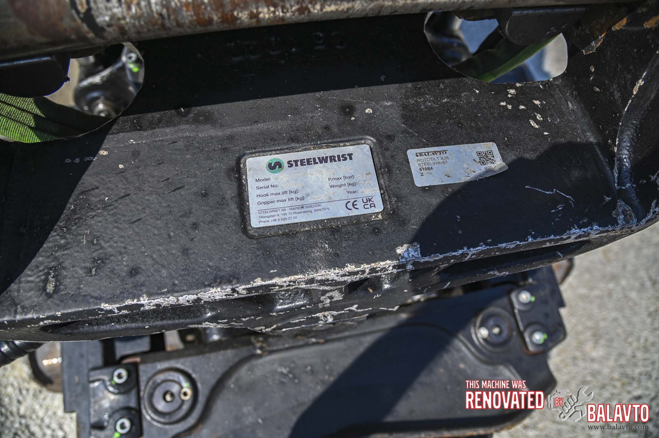 Excavadora de cadenas VOLVO ECR235EL: foto 43