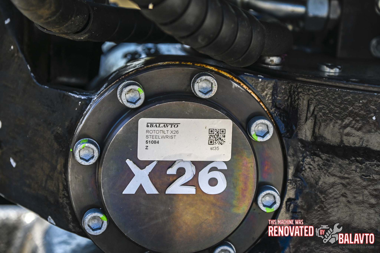Excavadora de cadenas VOLVO ECR235EL: foto 41