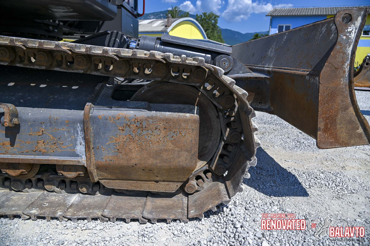 Excavadora de cadenas VOLVO ECR235EL: foto 47
