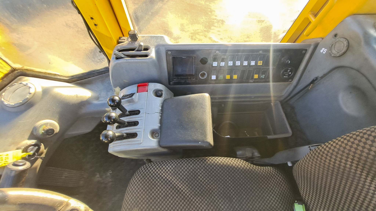 Cargadora de ruedas VOLVO L120E: foto 17 Cargadora de ruedas VOLVO L120E: foto 17