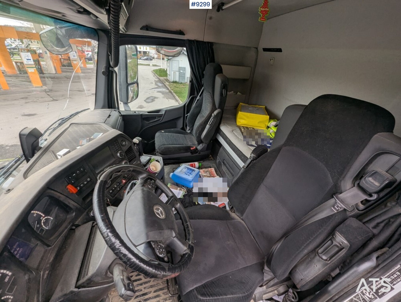 Leasing de  Tractor Unit Mercedes-Benz Arocs 3351 6x4 with tipper trailer Tractor Unit Mercedes-Benz Arocs 3351 6x4 with tipper trailer: foto 6