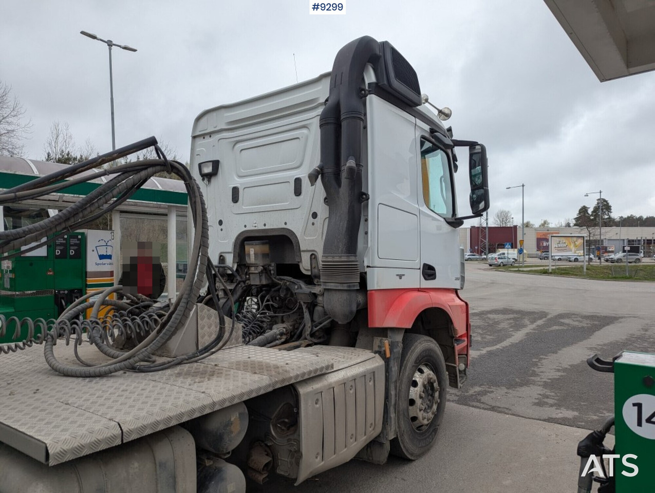 Tractor Unit Mercedes-Benz Arocs 3351 6x4 with tipper trailer - Cabeza tractora: foto 3 Tractor Unit Mercedes-Benz Arocs 3351 6x4 with tipper trailer - Cabeza tractora: foto 3
