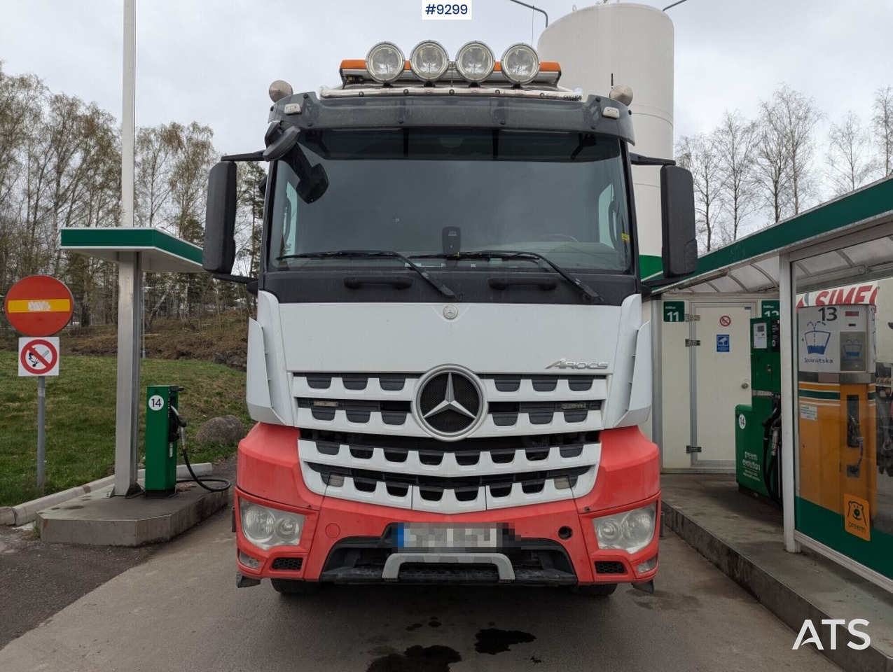 Leasing de  Tractor Unit Mercedes-Benz Arocs 3351 6x4 with tipper trailer Tractor Unit Mercedes-Benz Arocs 3351 6x4 with tipper trailer: foto 12
