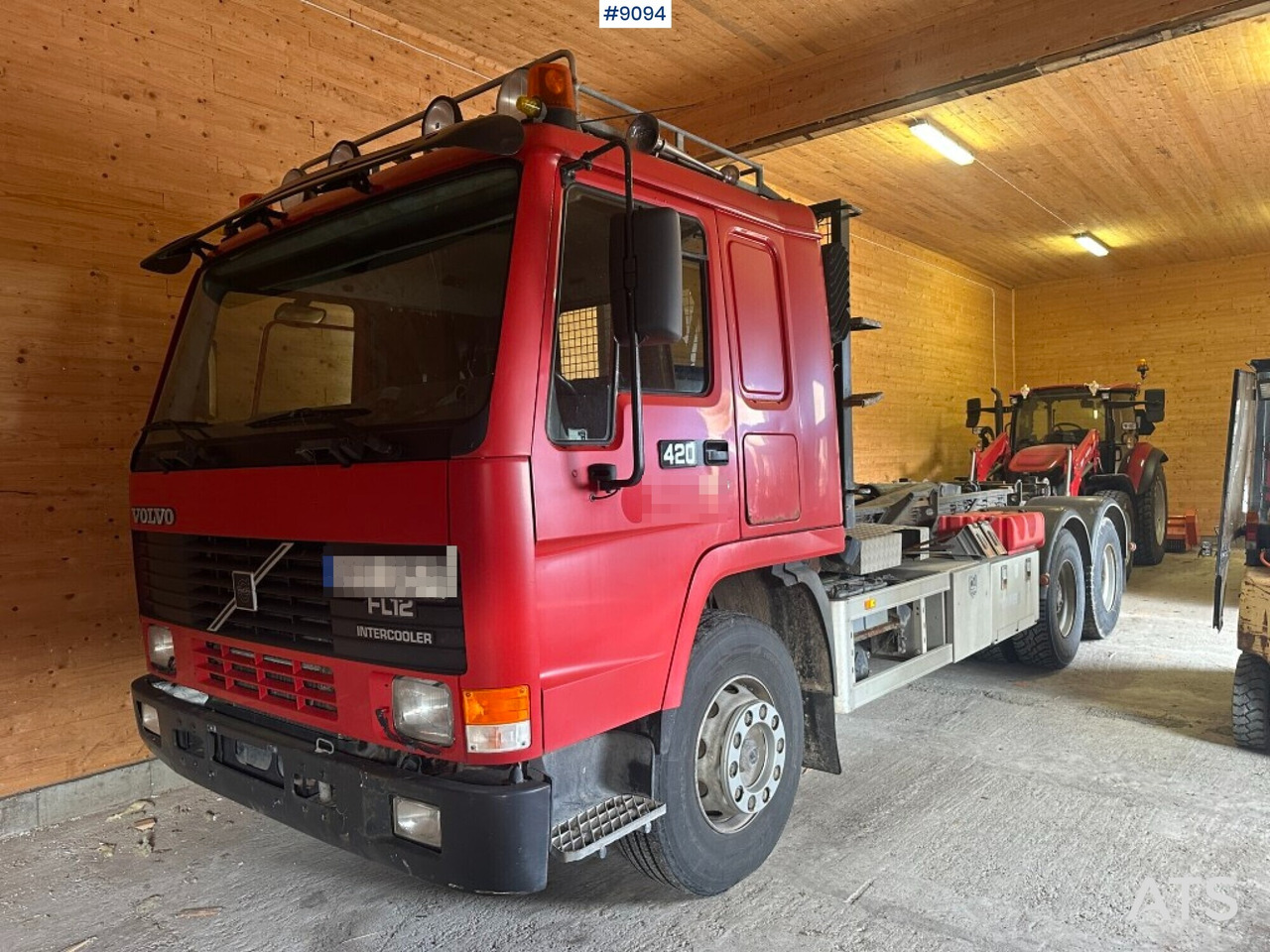 Hooklift, Volvo FL12 420 6x2 - Camión multibasculante: foto 1 Hooklift, Volvo FL12 420 6x2 - Camión multibasculante: foto 1