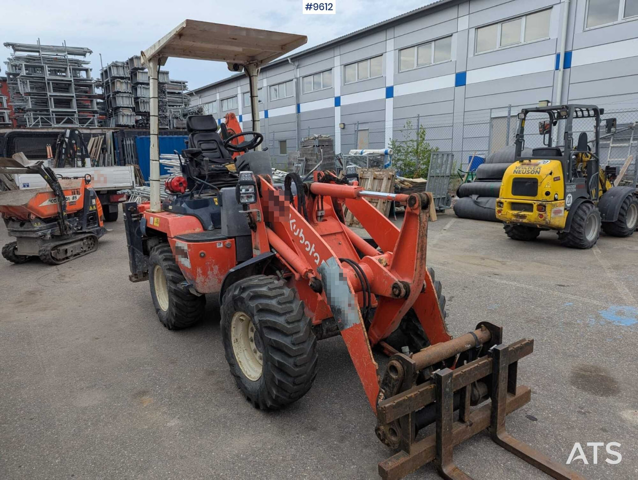 Kubota backhoe loader - Retroexcavadora: foto 2 Kubota backhoe loader - Retroexcavadora: foto 2