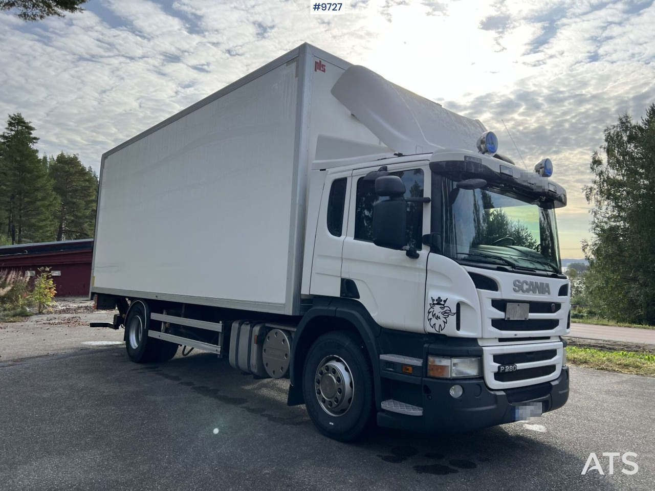 SCANIA P280 Box truck with tail lift - Camión caja cerrada: foto 3 SCANIA P280 Box truck with tail lift - Camión caja cerrada: foto 3