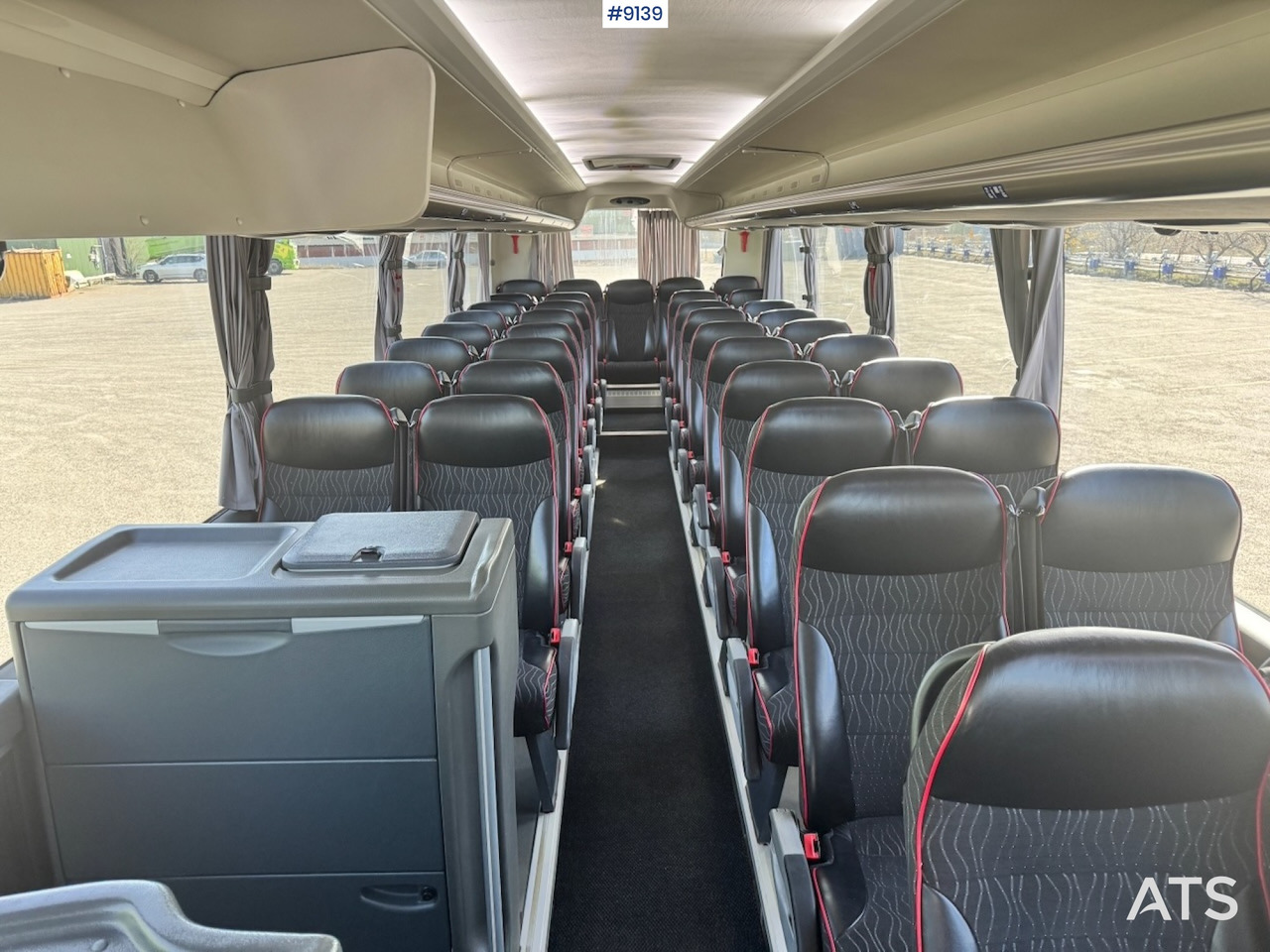 Scania Touring HD Tour bus 57 + 2 seats (SEE VIDEO) - Autocar: foto 5 Scania Touring HD Tour bus 57 + 2 seats (SEE VIDEO) - Autocar: foto 5