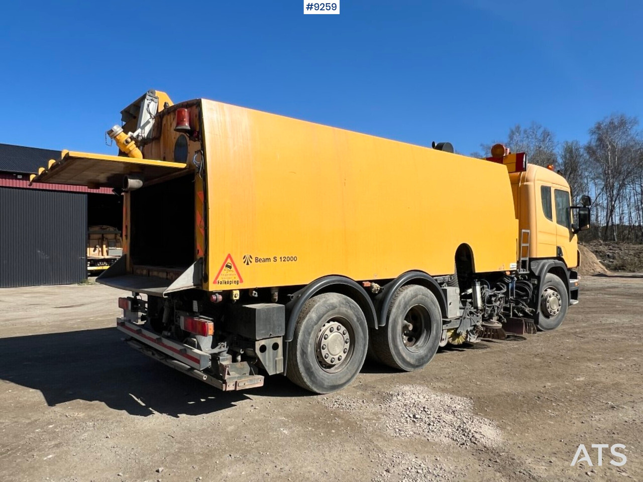 Scania sweeper truck with Johnston Beam sweeper (VIDEO) - Barredora vial: foto 2 Scania sweeper truck with Johnston Beam sweeper (VIDEO) - Barredora vial: foto 2