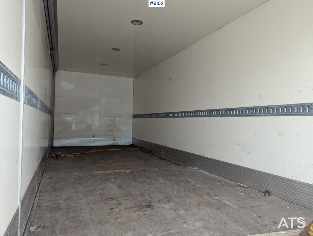 Skåpbil distribution Mercedes Benz 1224 L 4X2 - Camión caja cerrada: foto 4 Skåpbil distribution Mercedes Benz 1224 L 4X2 - Camión caja cerrada: foto 4