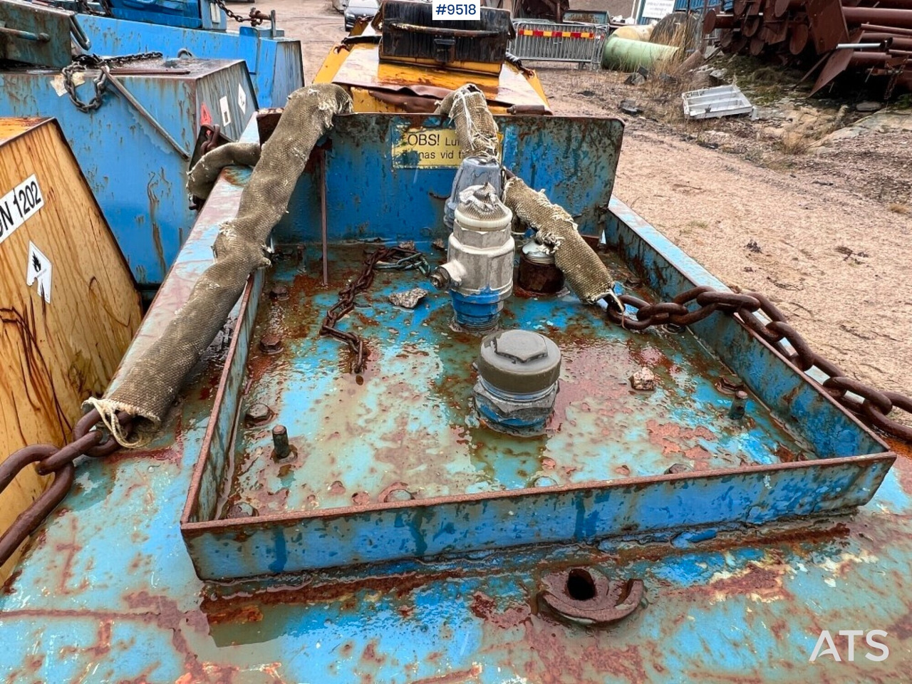 Tank diesel - 1,5 cubic - J-O Fherm dumper - Tanque de almacenamiento: foto 4 Tank diesel - 1,5 cubic - J-O Fherm dumper - Tanque de almacenamiento: foto 4