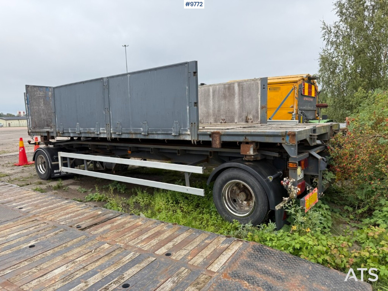VAN HAAL R20 Hooklift body with removable flatbed - Remolque multilift/ Portacontenedores de cadenas, Carrocería abierta: foto 3 VAN HAAL R20 Hooklift body with removable flatbed - Remolque multilift/ Portacontenedores de cadenas, Carrocería abierta: foto 3