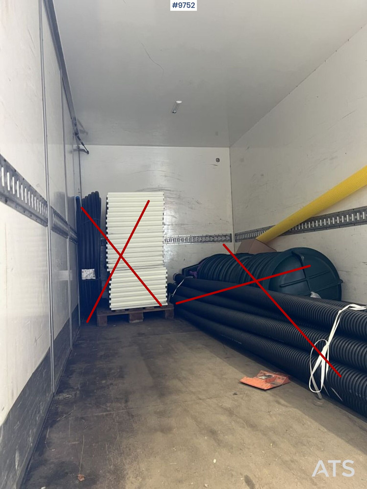 Volkswagen Crafter with tail lift - Furgoneta caja cerrada: foto 4 Volkswagen Crafter with tail lift - Furgoneta caja cerrada: foto 4