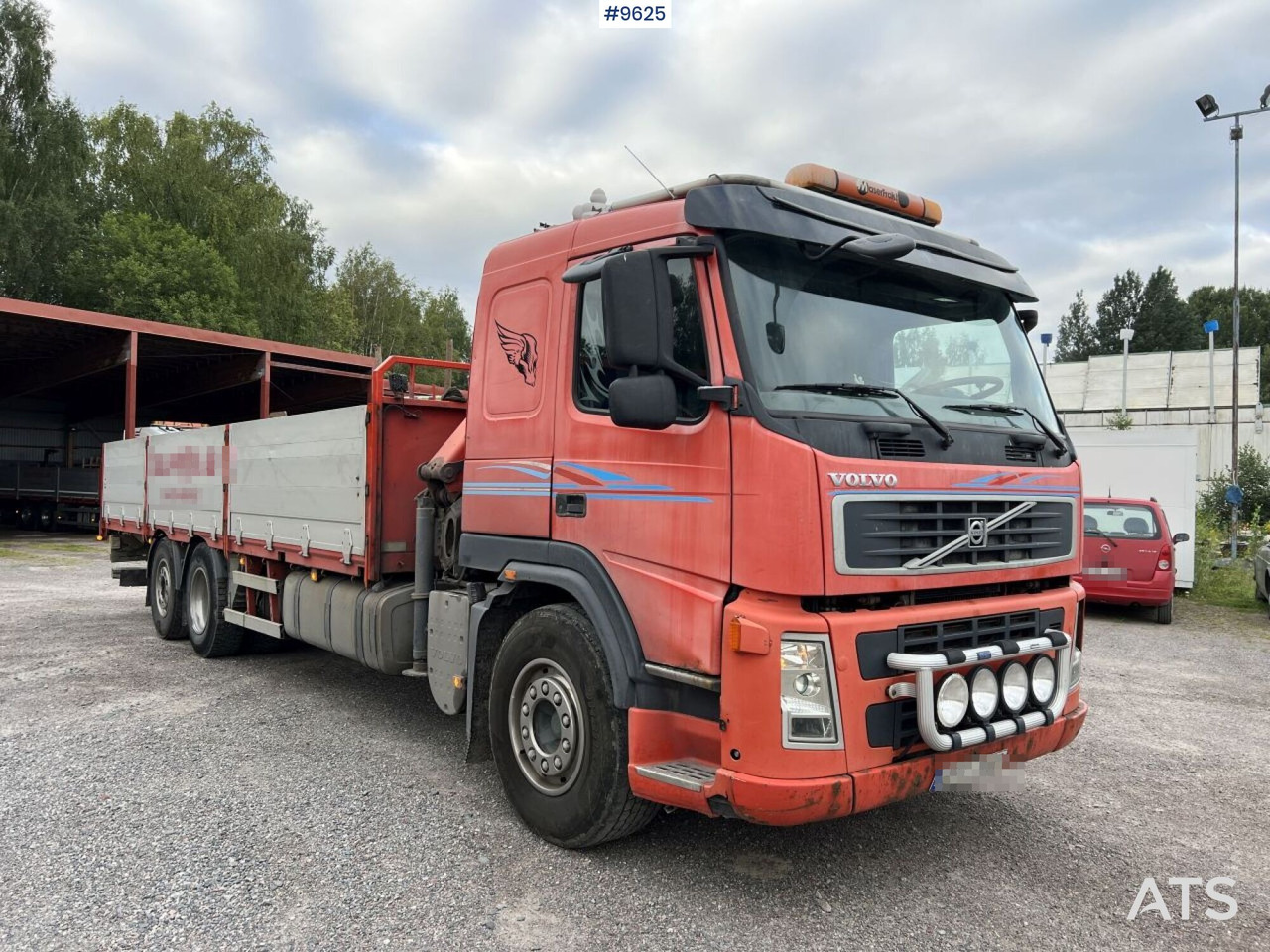 Volvo FM 380 6*2 Crane truck - Camión grúa, Camión caja abierta: foto 2 Volvo FM 380 6*2 Crane truck - Camión grúa, Camión caja abierta: foto 2