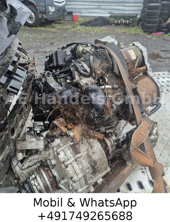 Audi A3 TDI 2.0 S Line *Manual/Xenon/Totalschaden Audi A3 TDI 2.0 S Line *Manual/Xenon/Totalschaden - Sedan: foto 5 Audi A3 TDI 2.0 S Line *Manual/Xenon/Totalschaden Audi A3 TDI 2.0 S Line *Manual/Xenon/Totalschaden - Sedan: foto 5