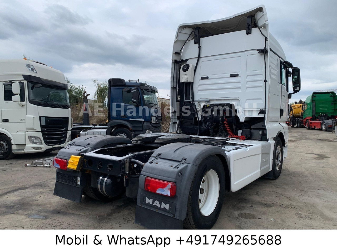 MAN TGX 18.480 XLX BL *Retarder/ACC/LDW/Standklima - Cabeza tractora: foto 3 MAN TGX 18.480 XLX BL *Retarder/ACC/LDW/Standklima - Cabeza tractora: foto 3