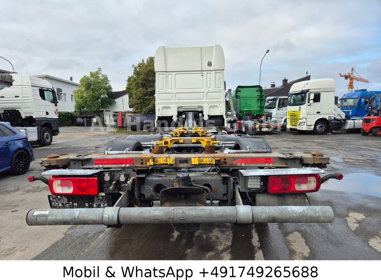 DAF XF480 SSC BDF *Retarder/Lift/ACC/2xTank/AHK/LDW - Camión portacontenedore/ Intercambiable: foto 5 DAF XF480 SSC BDF *Retarder/Lift/ACC/2xTank/AHK/LDW - Camión portacontenedore/ Intercambiable: foto 5