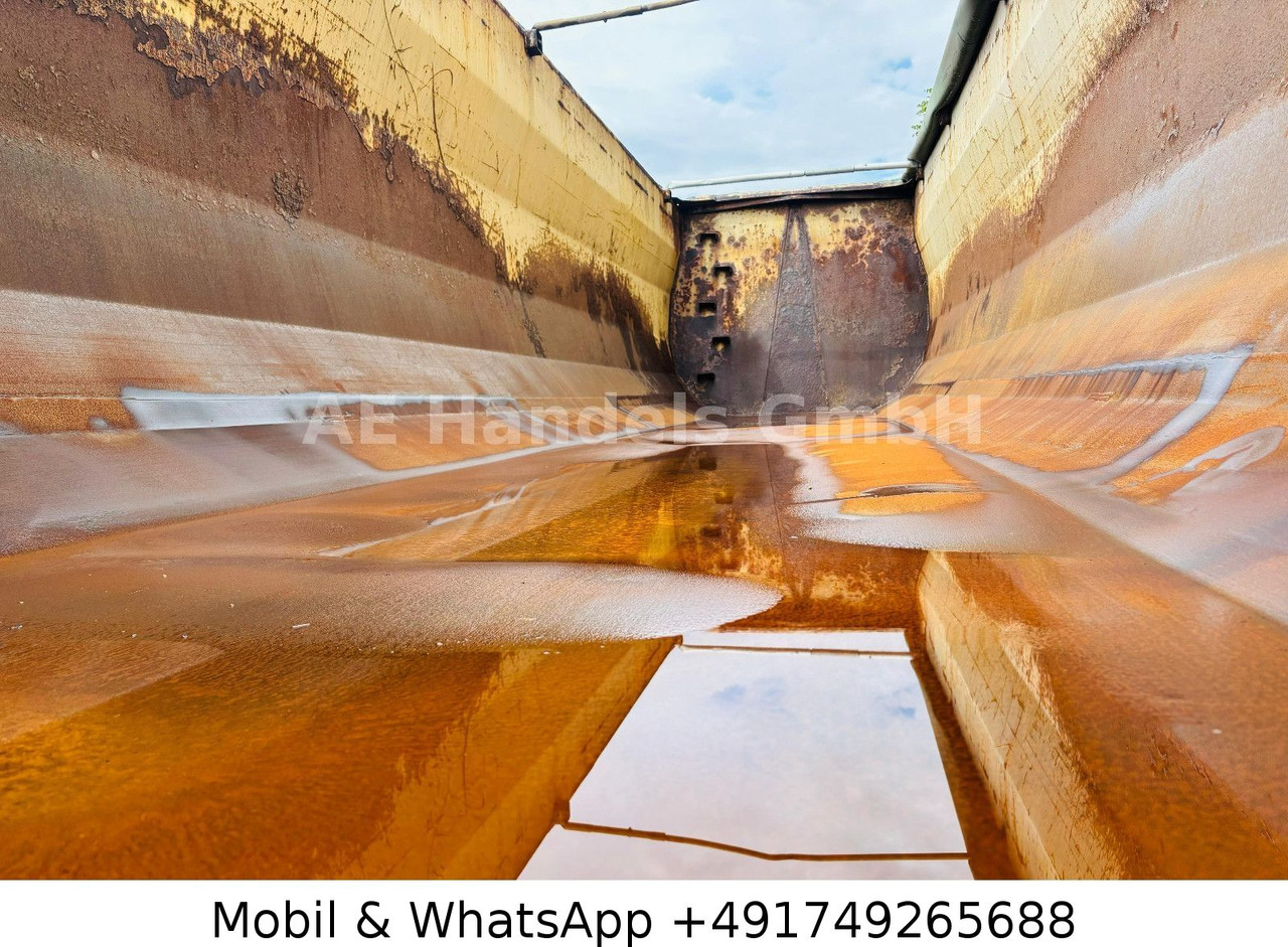 Semirremolque volquete Fliegl DHKS 390 Stahl *50m³/Lift/Podest/Getreideöffnung: foto 7 Semirremolque volquete Fliegl DHKS 390 Stahl *50m³/Lift/Podest/Getreideöffnung: foto 7