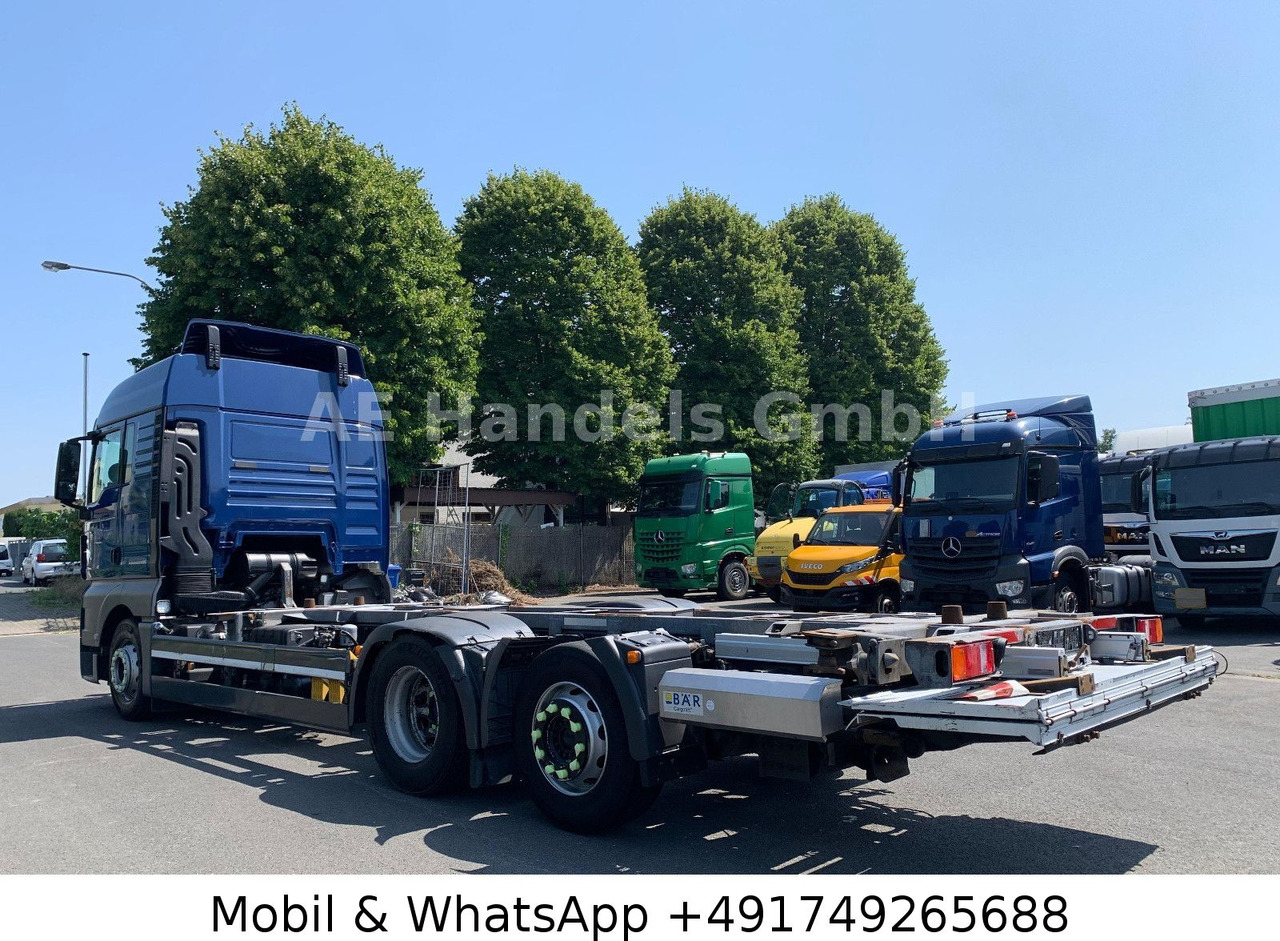 MAN TGX 26.440 XLX LL 6x2 *Retarder/LDW/LBW/3.Lenk - Camión chasis: foto 2 MAN TGX 26.440 XLX LL 6x2 *Retarder/LDW/LBW/3.Lenk - Camión chasis: foto 2