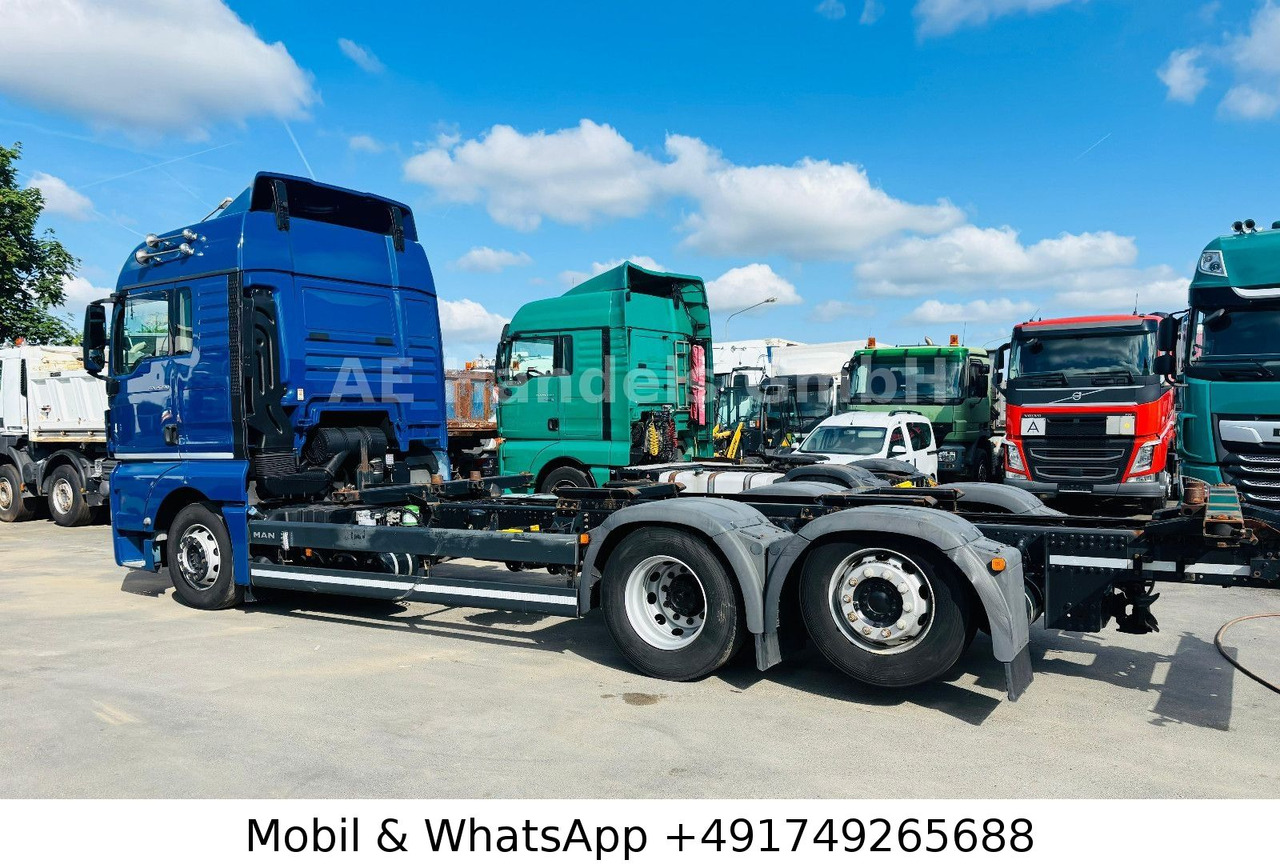 MAN TGX 26.510 XLX LL 6x2*Retarder/Lenk+Lift/ACC/LDW - Camión portacontenedore/ Intercambiable: foto 2 MAN TGX 26.510 XLX LL 6x2*Retarder/Lenk+Lift/ACC/LDW - Camión portacontenedore/ Intercambiable: foto 2