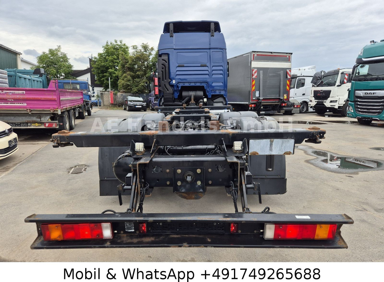 MAN TGX 26.510 XLX LL *Retarder/ACC/LDW/Lenk+Lift - Camión chasis: foto 5 MAN TGX 26.510 XLX LL *Retarder/ACC/LDW/Lenk+Lift - Camión chasis: foto 5