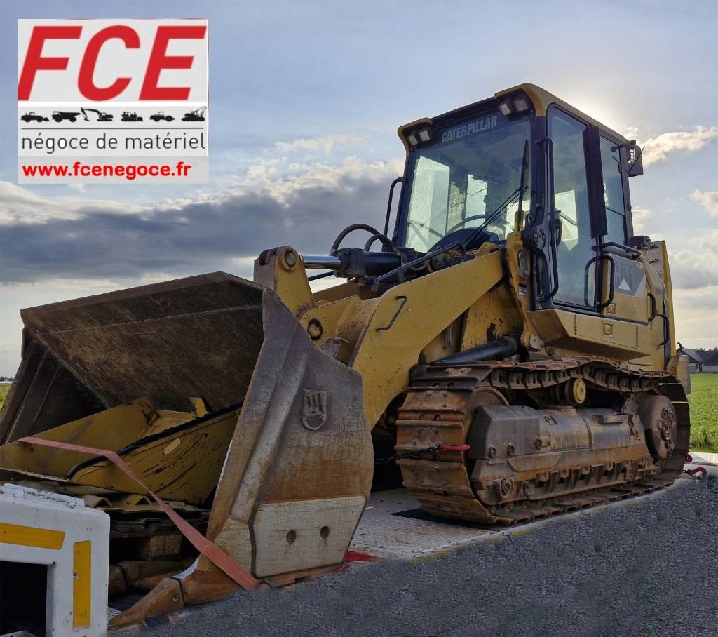 CAT 953 D A REPARER *TO REPAIR*ZU REPARIEREN - Cargadora de cadenas: foto 1 CAT 953 D A REPARER *TO REPAIR*ZU REPARIEREN - Cargadora de cadenas: foto 1