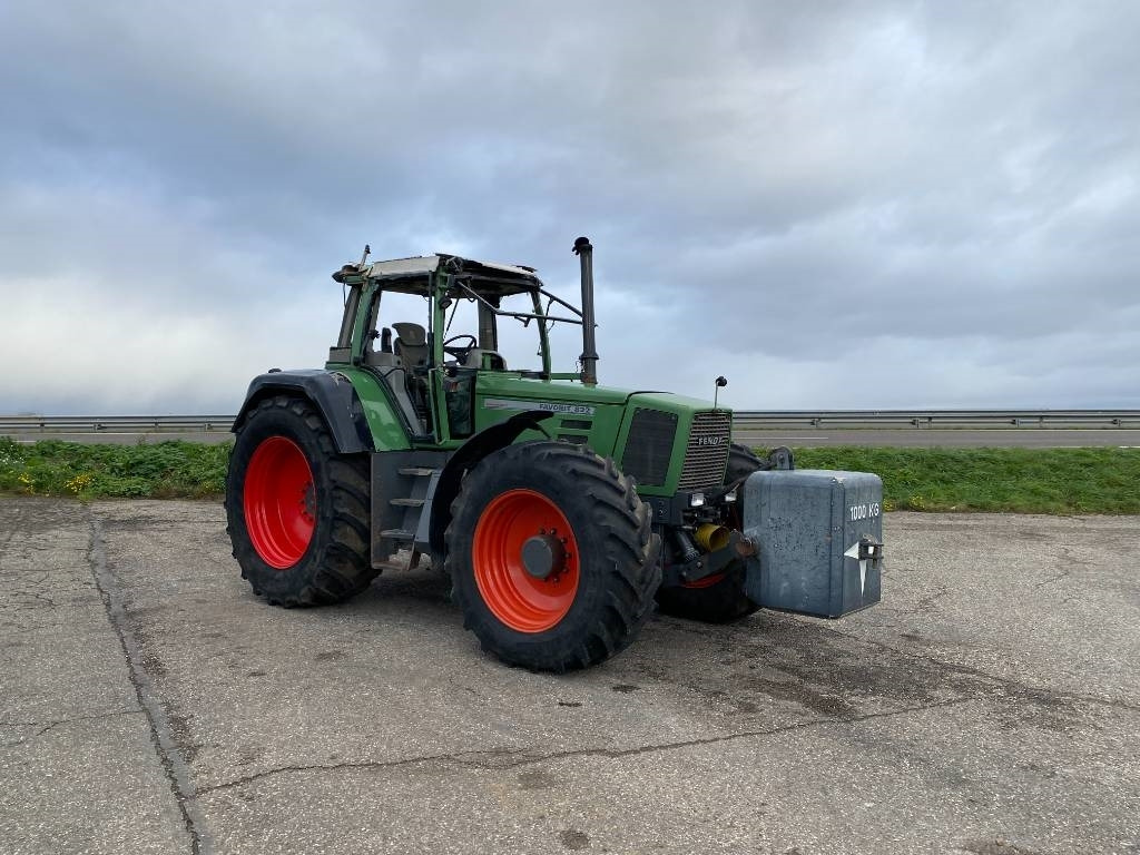 Fendt 822 TURBOSHIFT 1er Main/Certificat CE endommagé - Tractor: foto 3 Fendt 822 TURBOSHIFT 1er Main/Certificat CE endommagé - Tractor: foto 3
