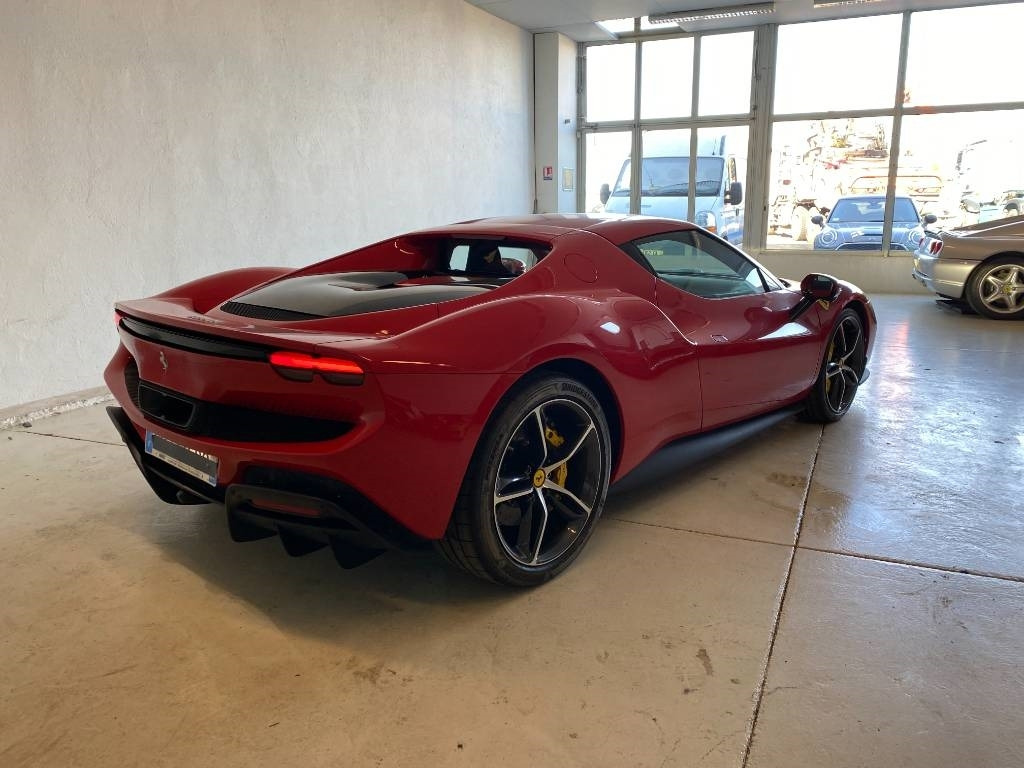 Ferrari 296 GTB Origine Françaises - TVA Récupérable - Coupé: foto 4 Ferrari 296 GTB Origine Françaises - TVA Récupérable - Coupé: foto 4