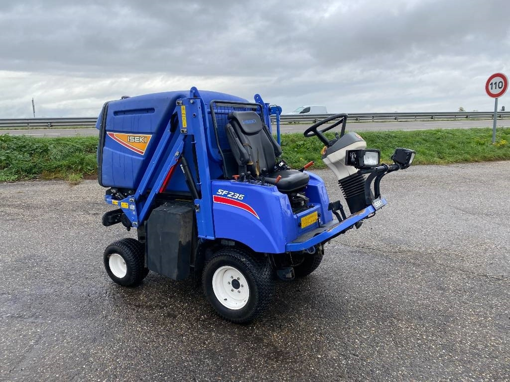 Iseki SF 235F 1er Main endommagée - Cortacésped: foto 5 Iseki SF 235F 1er Main endommagée - Cortacésped: foto 5